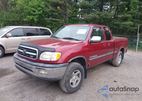 2000 Toyota Tundra Sr5 V8 from USA, damaged, VIN 5TBBT4411YS089055